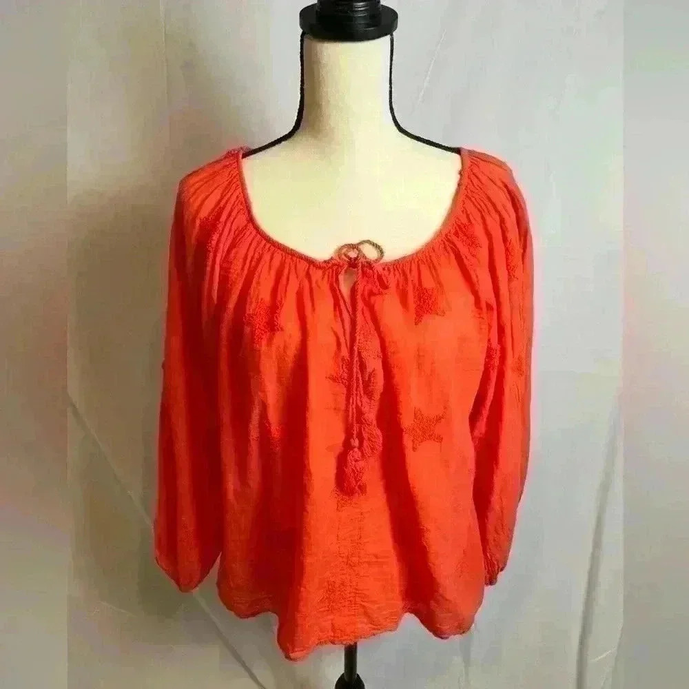 Red with embroidered Stars Lightweight Shirt (Size XL) - Picture 1 of 8
